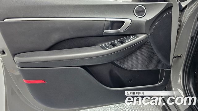 Hyundai Sonata 2022 — photo 14