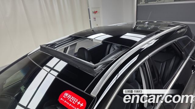Hyundai i40 2012 — photo 22