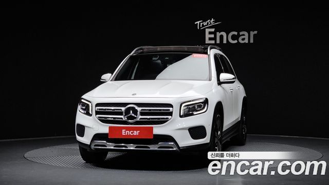 Mercedes-Benz GLB-Class 2021 — photo 3