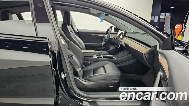 Tesla Model 3 2022 — photo 17