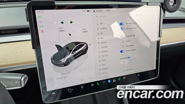 Tesla Model 3 2022 — photo 22