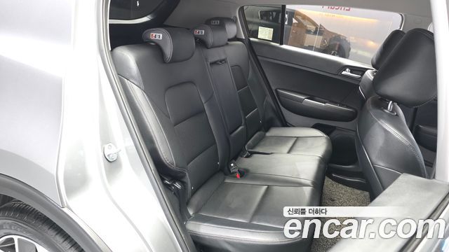 Kia Sportage 2019 — photo 18