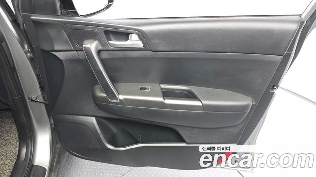 Kia Sportage 2019 — photo 14
