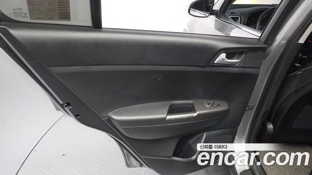 Kia Sportage 2019 — photo 15