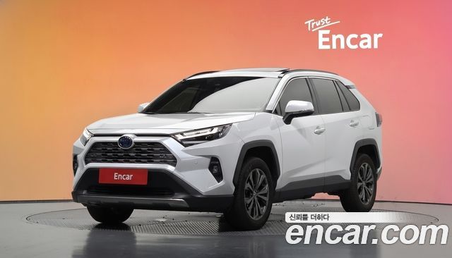 Toyota RAV4 2024 — photo 1