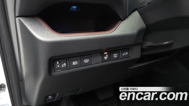 Toyota RAV4 2024 — photo 31
