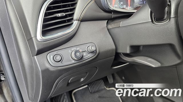 Chevrolet Korea Trax 2019 — photo 16