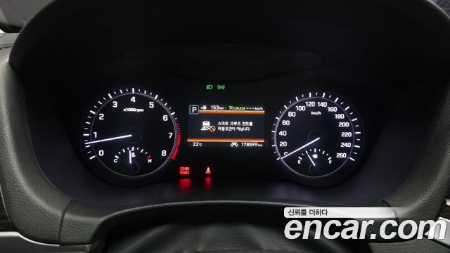 Genesis G80 2017 — photo 11