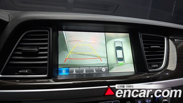 Genesis G80 2017 — photo 21