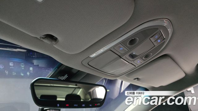 Genesis G80 2017 — photo 24
