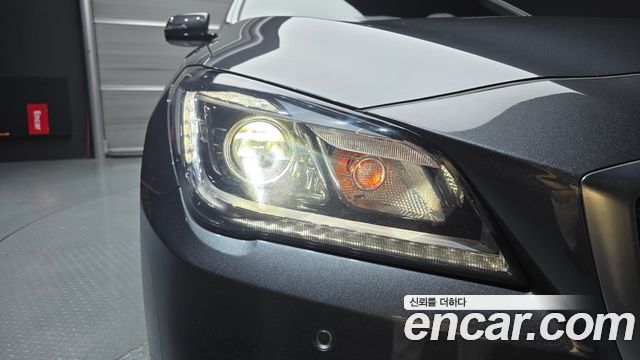 Genesis G80 2017 — photo 8