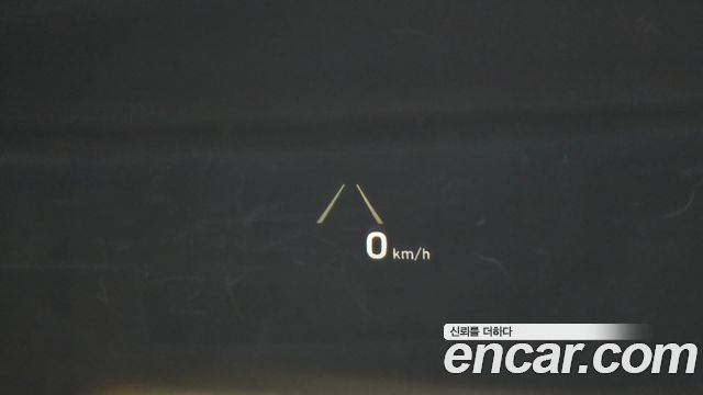 Genesis G80 2017 — photo 33