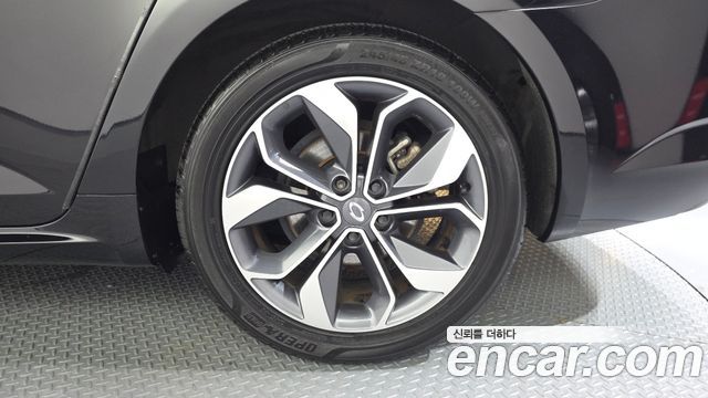 Renault Korea SM6 2019 — photo 7