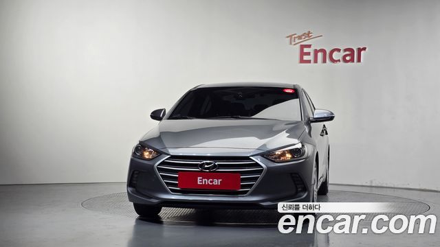 Hyundai AVANTE 2018 — photo 3