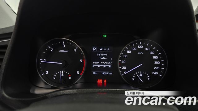 Hyundai AVANTE 2018 — photo 8