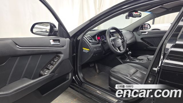 Kia K7 2012 — photo 10