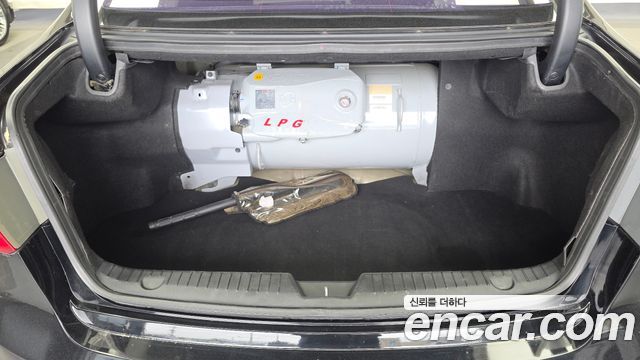 Kia K7 2012 — photo 20