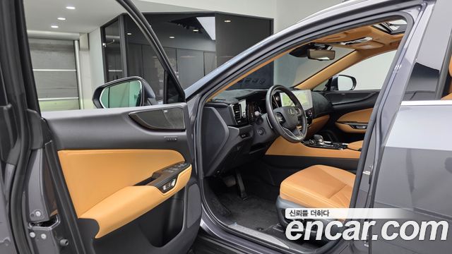 Lexus NX 2024 — photo 13