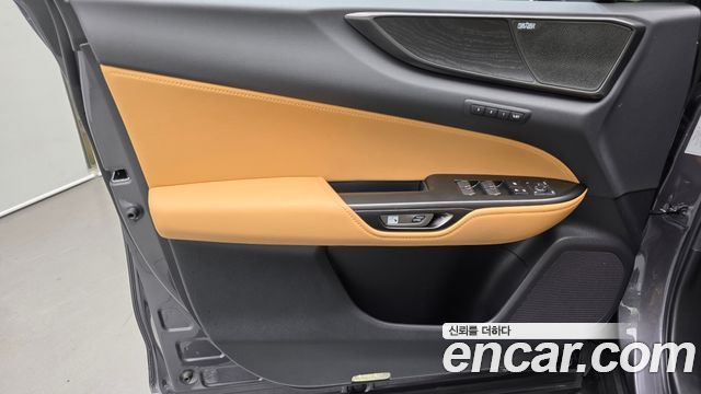 Lexus NX 2024 — photo 14