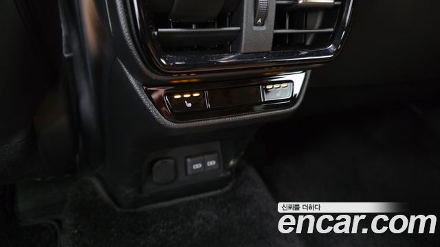 Lexus NX 2024 — photo 39