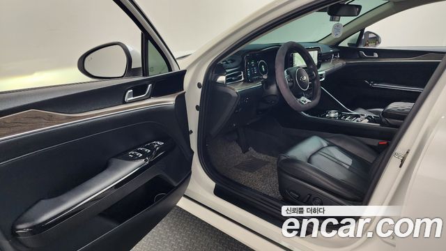 Kia K5 2021 — photo 13