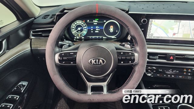 Kia K5 2021 — photo 19