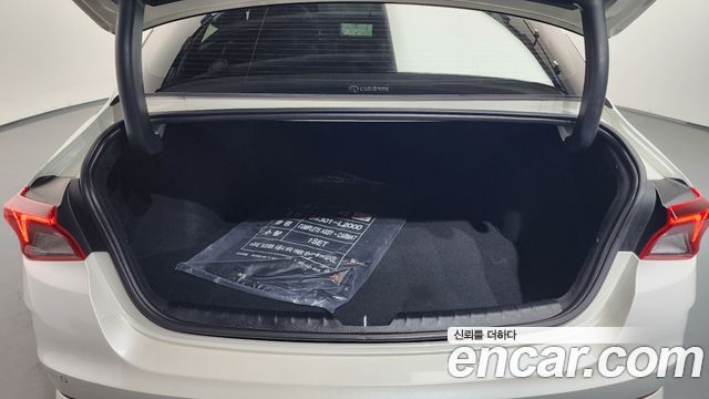 Kia K5 2021 — photo 21