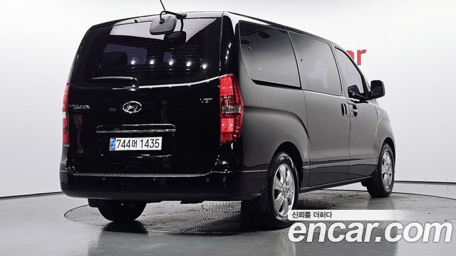 Hyundai Starex 2019 — photo 2