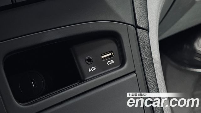 Hyundai Starex 2019 — photo 22