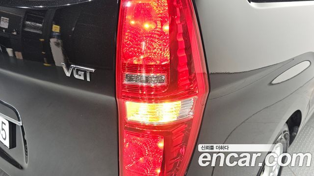 Hyundai Starex 2019 — photo 9