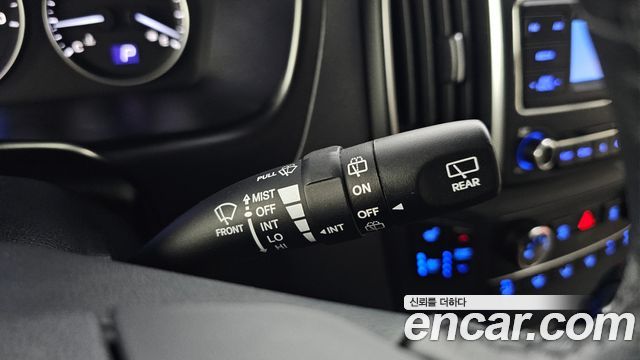 Hyundai Starex 2019 — photo 30