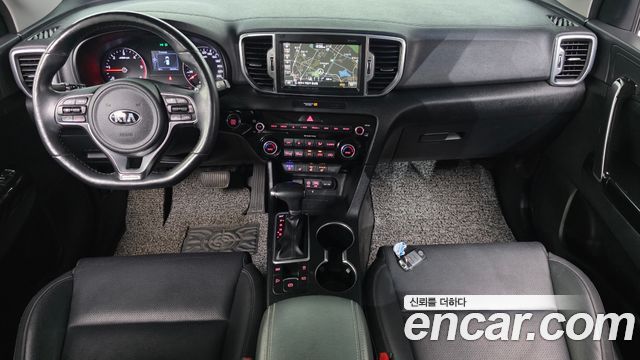 Kia Sportage 2018 — photo 10