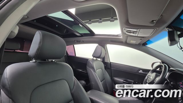 Kia Sportage 2018 — photo 26