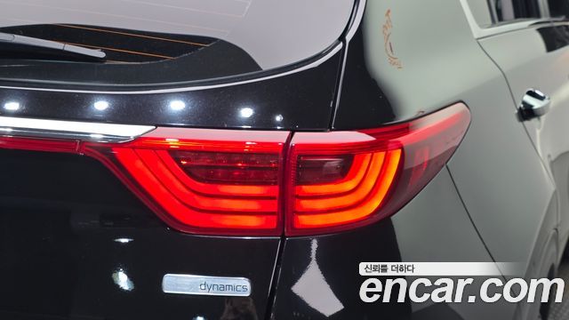 Kia Sportage 2018 — photo 9