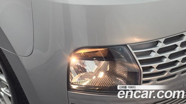 Hyundai Staria 2024 — photo 8