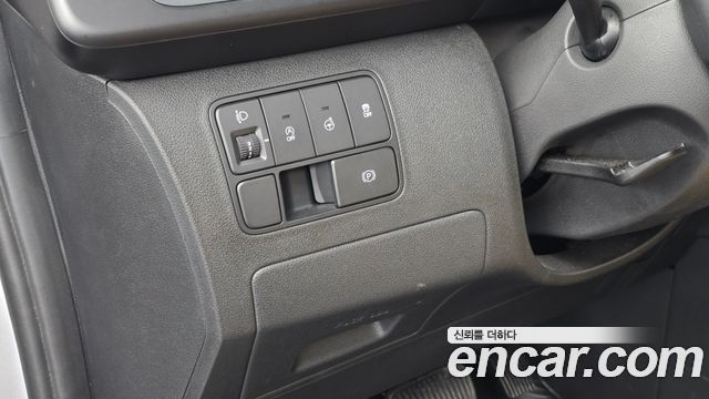 Hyundai Staria 2024 — photo 27