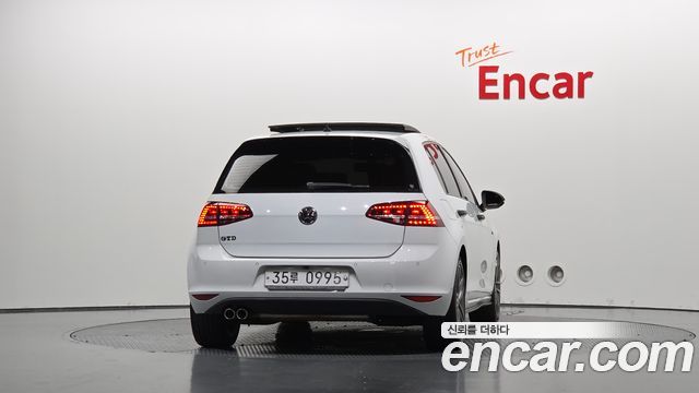 Volkswagen Golf 2015 — photo 4