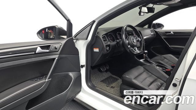 Volkswagen Golf 2015 — photo 13