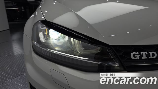 Volkswagen Golf 2015 — photo 8