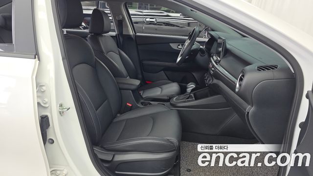 Kia K3 2020 — photo 17