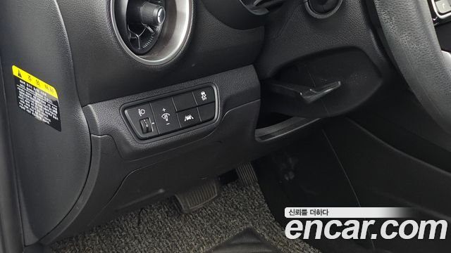 Kia K3 2020 — photo 27