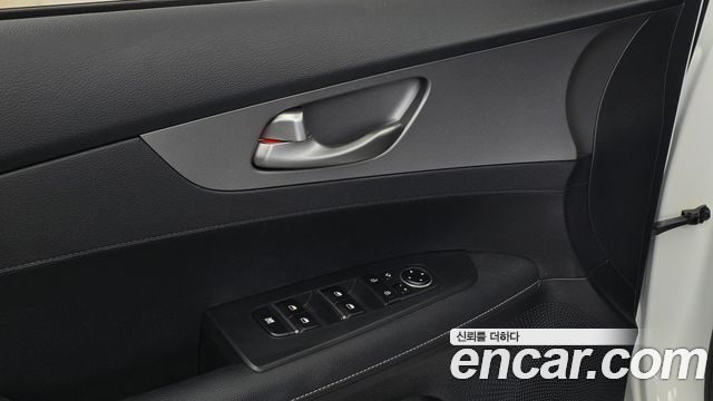 Kia K3 2020 — photo 30