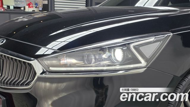 Kia K7 2016 — photo 8