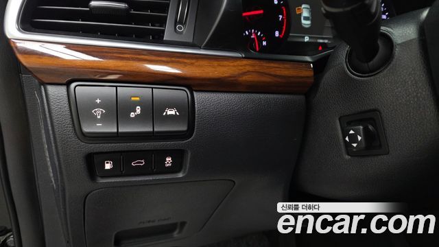 Kia K7 2016 — photo 27