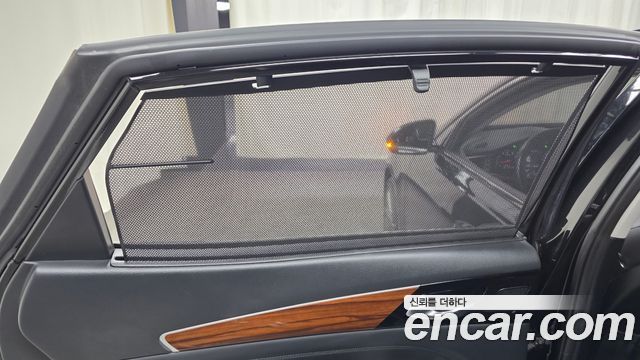 Kia K7 2016 — photo 33
