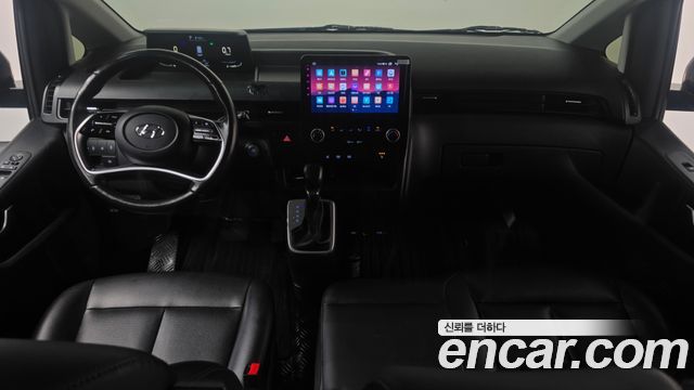 Hyundai Staria 2022 — photo 7
