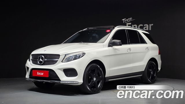 Mercedes-Benz GLE-Class 2016 — photo 1