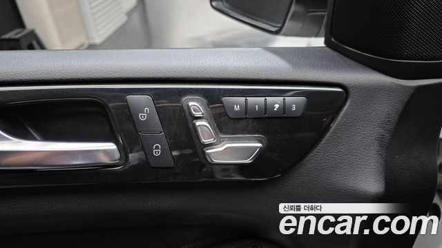 Mercedes-Benz GLE-Class 2016 — photo 17