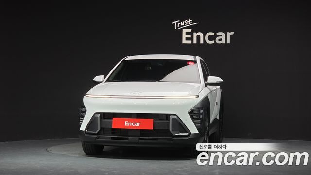 Hyundai Kona 2023 — photo 3