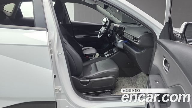 Hyundai Kona 2023 — photo 11